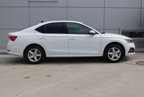 ŠKODA Octavia 2021 года с пробегом 70 098 км, фото 5