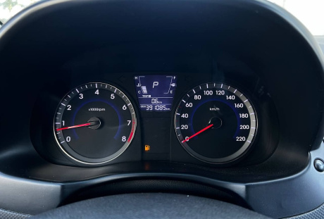 Hyundai Solaris 2013 года с пробегом 391 000 км, фото 8