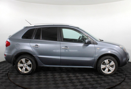 Renault Koleos 2009 года с пробегом 199 273 км, фото 4