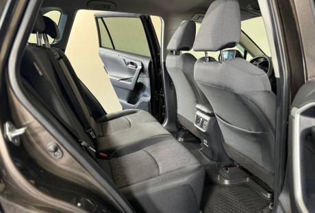 Toyota RAV 4 2021 года с пробегом 105 040 км, фото 14