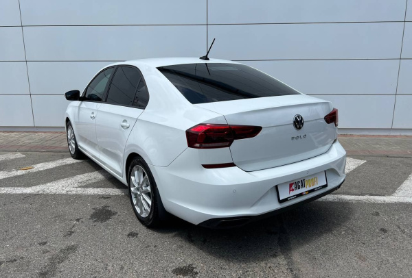 Volkswagen Polo 2021 года с пробегом 71 601 км, фото 12