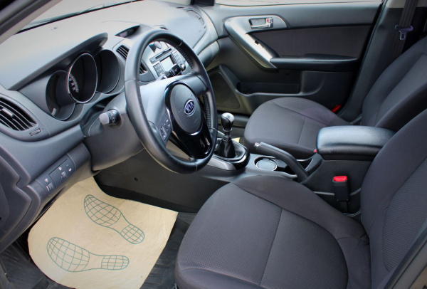 Kia Cerato 2012 года с пробегом 78 927 км, фото 15