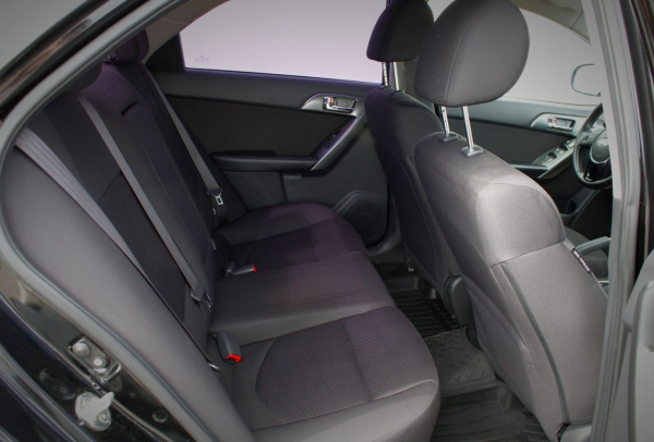 Kia Cerato 2012 года с пробегом 78 927 км, фото 13