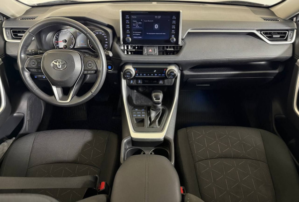 Toyota RAV 4 2021 года с пробегом 105 040 км, фото 15