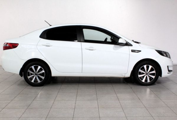 Kia Rio 2014 года с пробегом 66 807 км, фото 4