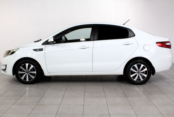 Kia Rio 2014 года с пробегом 66 807 км, фото 8