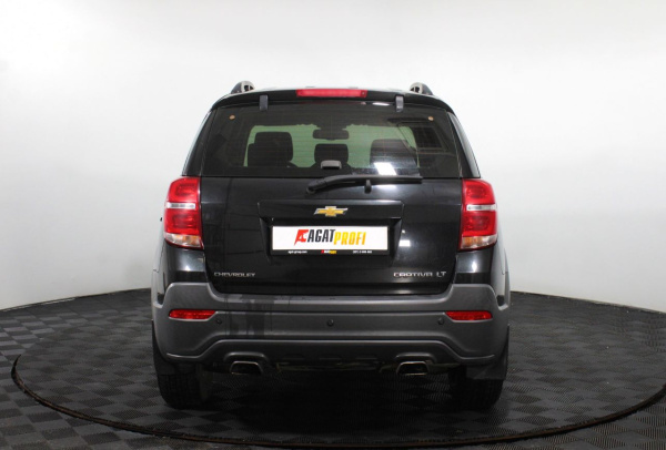 Chevrolet Captiva 2014 года с пробегом 231 700 км, фото 7
