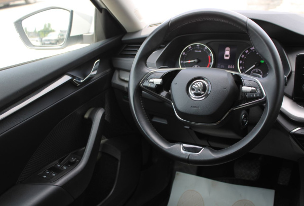 ŠKODA Octavia 2021 года с пробегом 70 098 км, фото 18