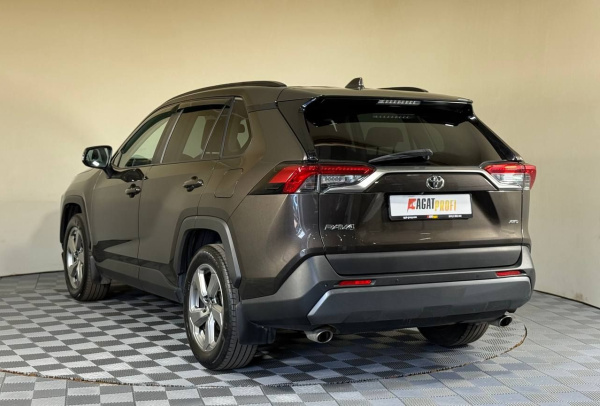 Toyota RAV 4 2021 года с пробегом 105 040 км, фото 7