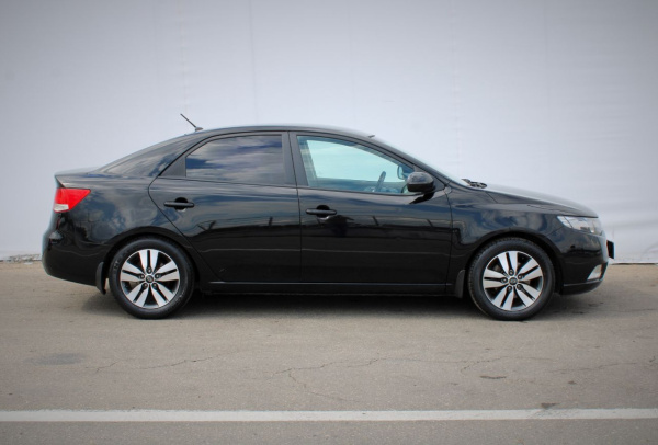 Kia Cerato 2012 года с пробегом 78 927 км, фото 8