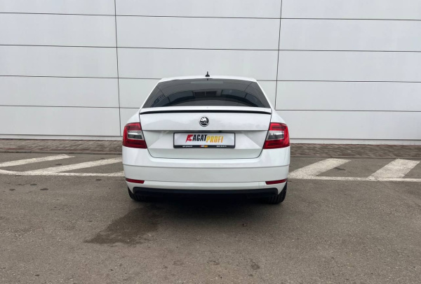 ŠKODA Octavia 2017 года с пробегом 460 200 км, фото 5